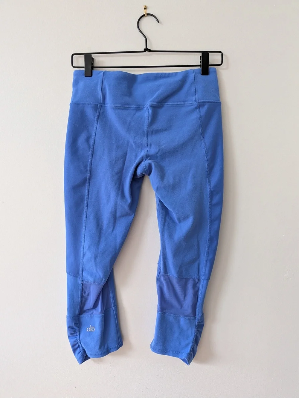 ALO Yoga Periwinkle Cropped Leggings